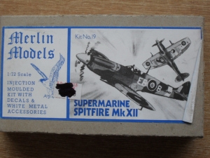 MERLIN 1/72 19 SUPERMARINE SPITFIRE MK.XII